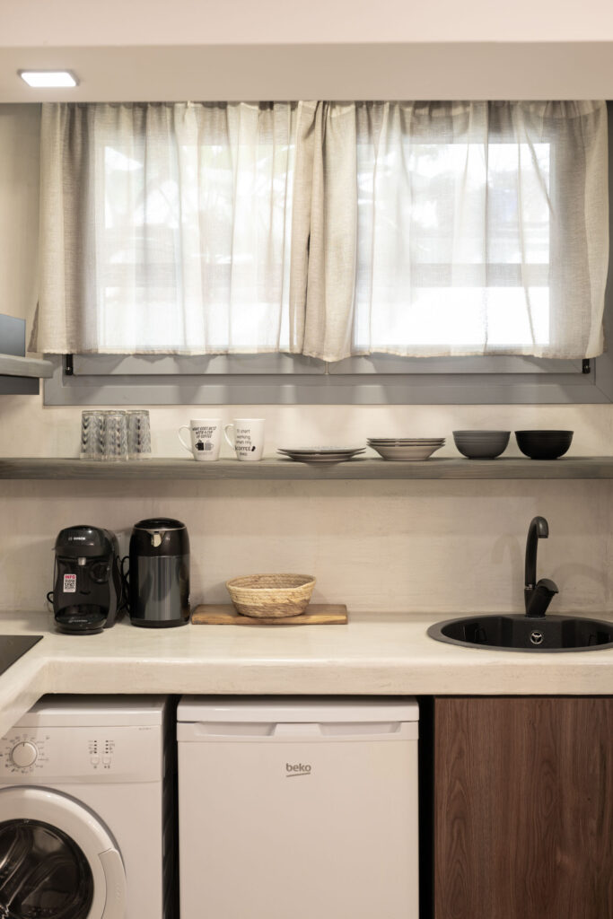 DELUXE DOUBLE SUITE Ημιυπογειο-11