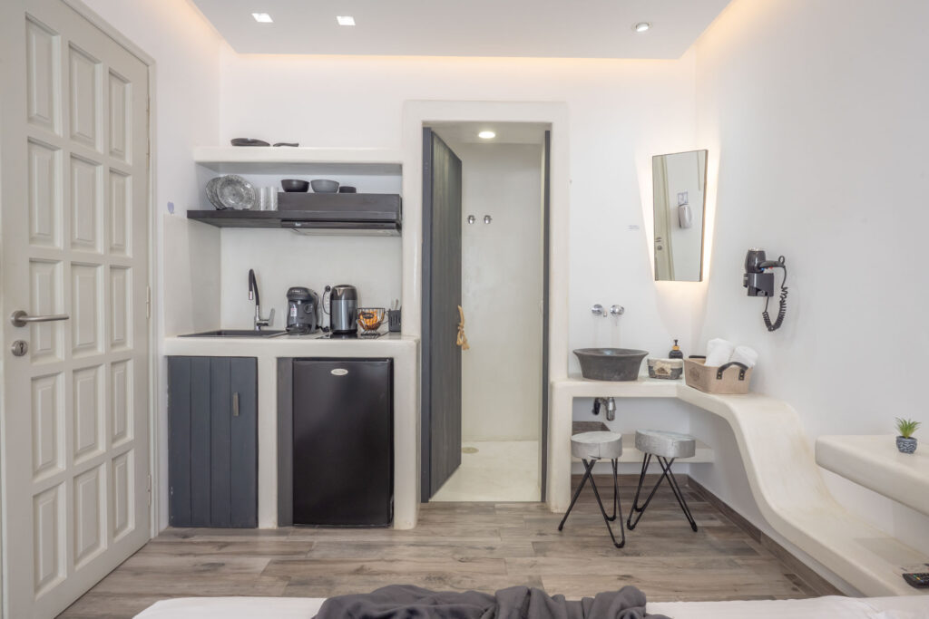 DOUBLE SUITE WITH BALCONY protos orofos (8)